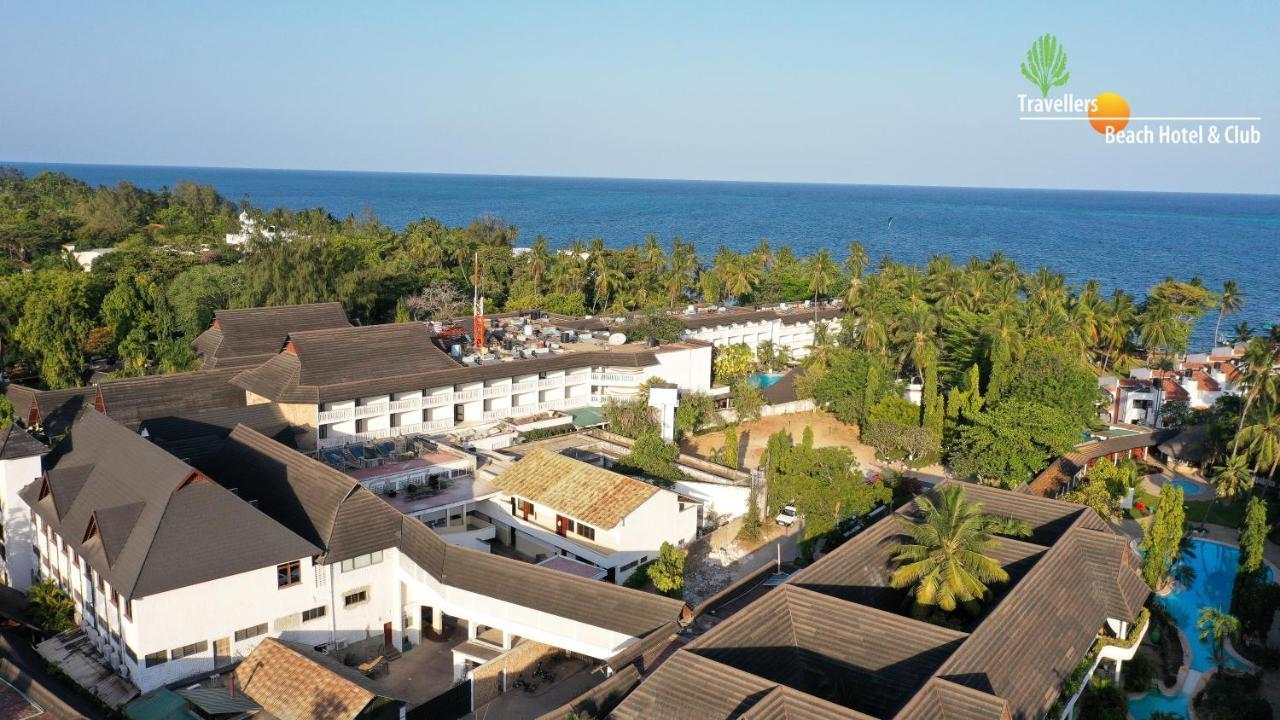 Travellers Beach Hotel Mombasa Extérieur photo